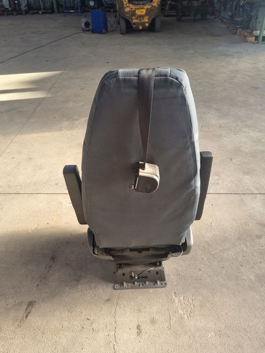 Fotel pasażera Prawy Volvo FH FM 9 11 13 Lift Pneumatyczny