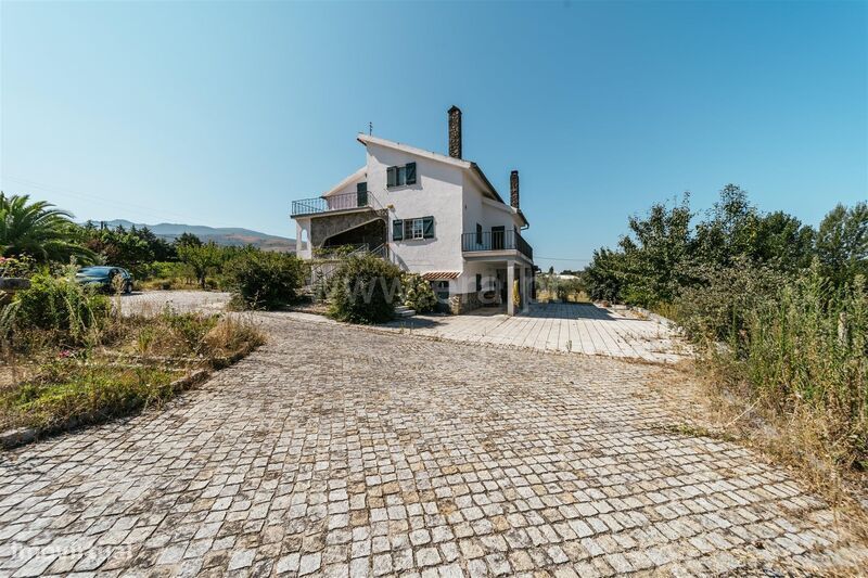 Moradia Isolada T4 / Gouveia, Melo e Nabais