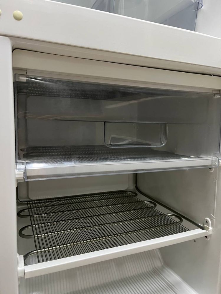 Холодильник SNAIGE RF310-1803AA