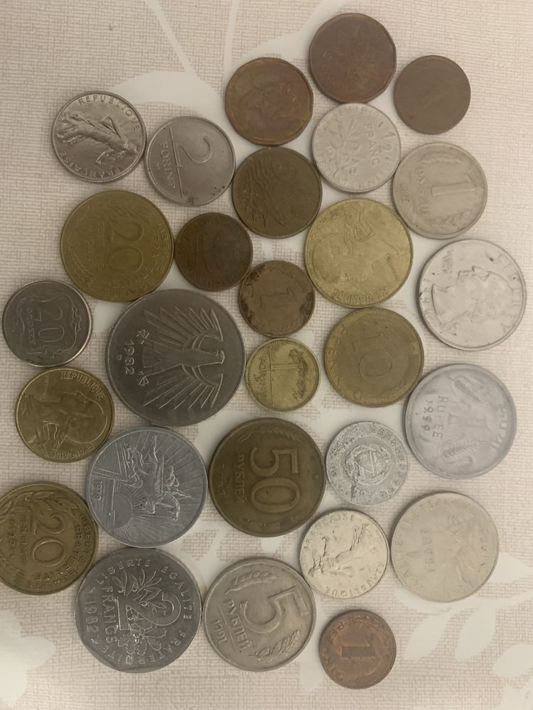 Монети різні