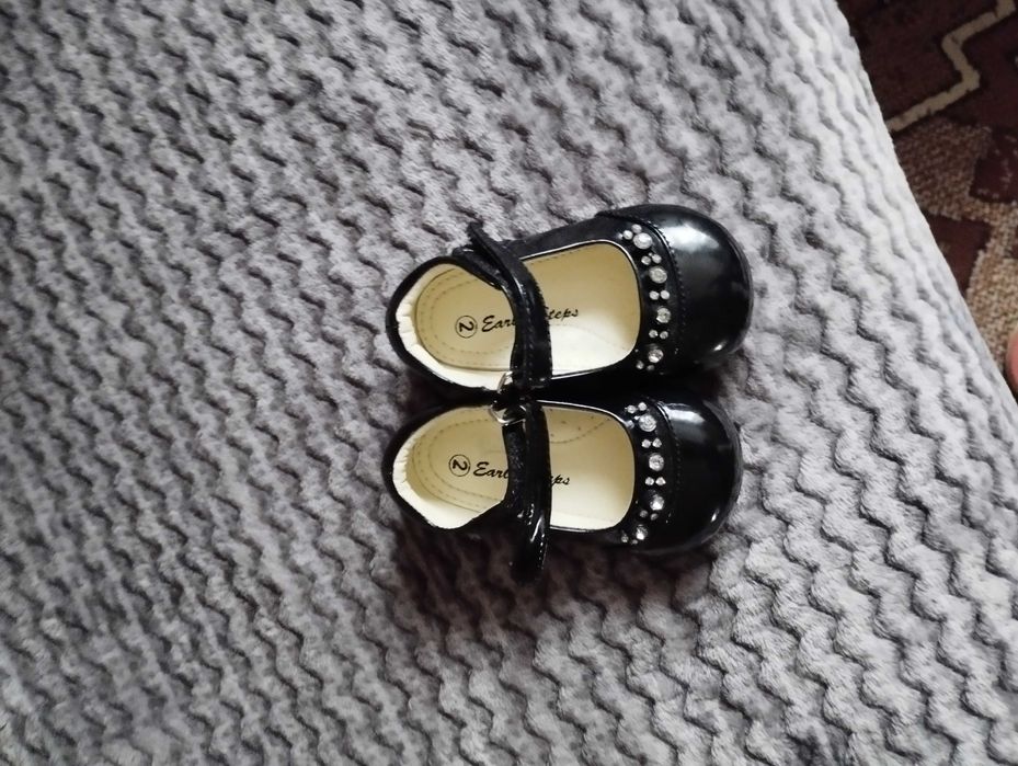 Дитячі туфлі лакові