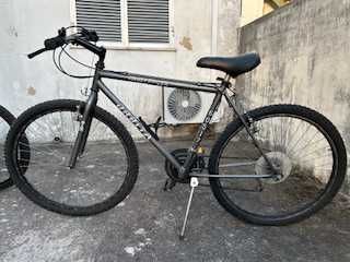 Bicicleta de estrada/BTT