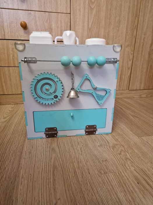 Бизи куб, бізікуб