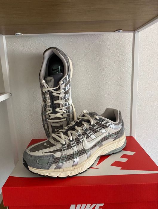 Кросівки Nike P-6000