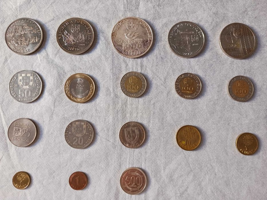 Venda de lote de 19 moedas