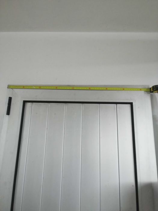 Porta de serviço de alumínio Ripado, Cor cinza 205x85 Aprox.