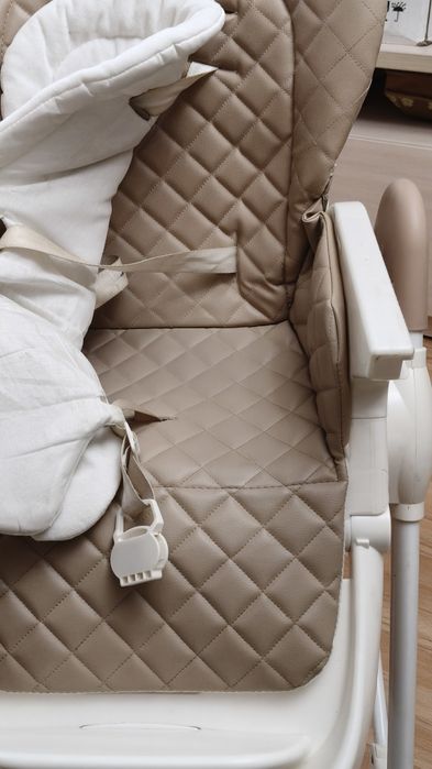 Столик для годування carrello столик для кормления