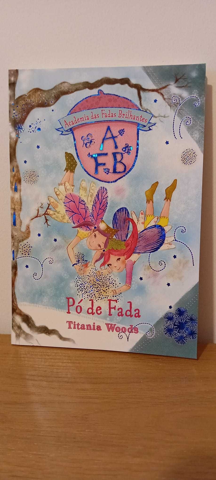 Academia de Fadas Brilhantes - Pó de Fada