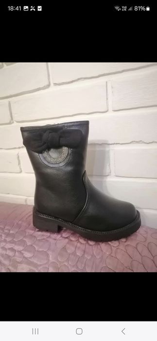 Знижка! Взуття! Ботінки чорні, теплі,зимові.