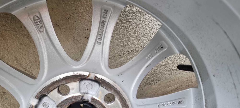 Alufelga Ford 16" 6,5Jx16  5x108 ET50 - 2 sztuki  - jak nowa !!!