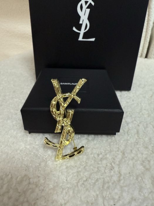 Broszka YSL duża z pelnym opakowaniem logowana
