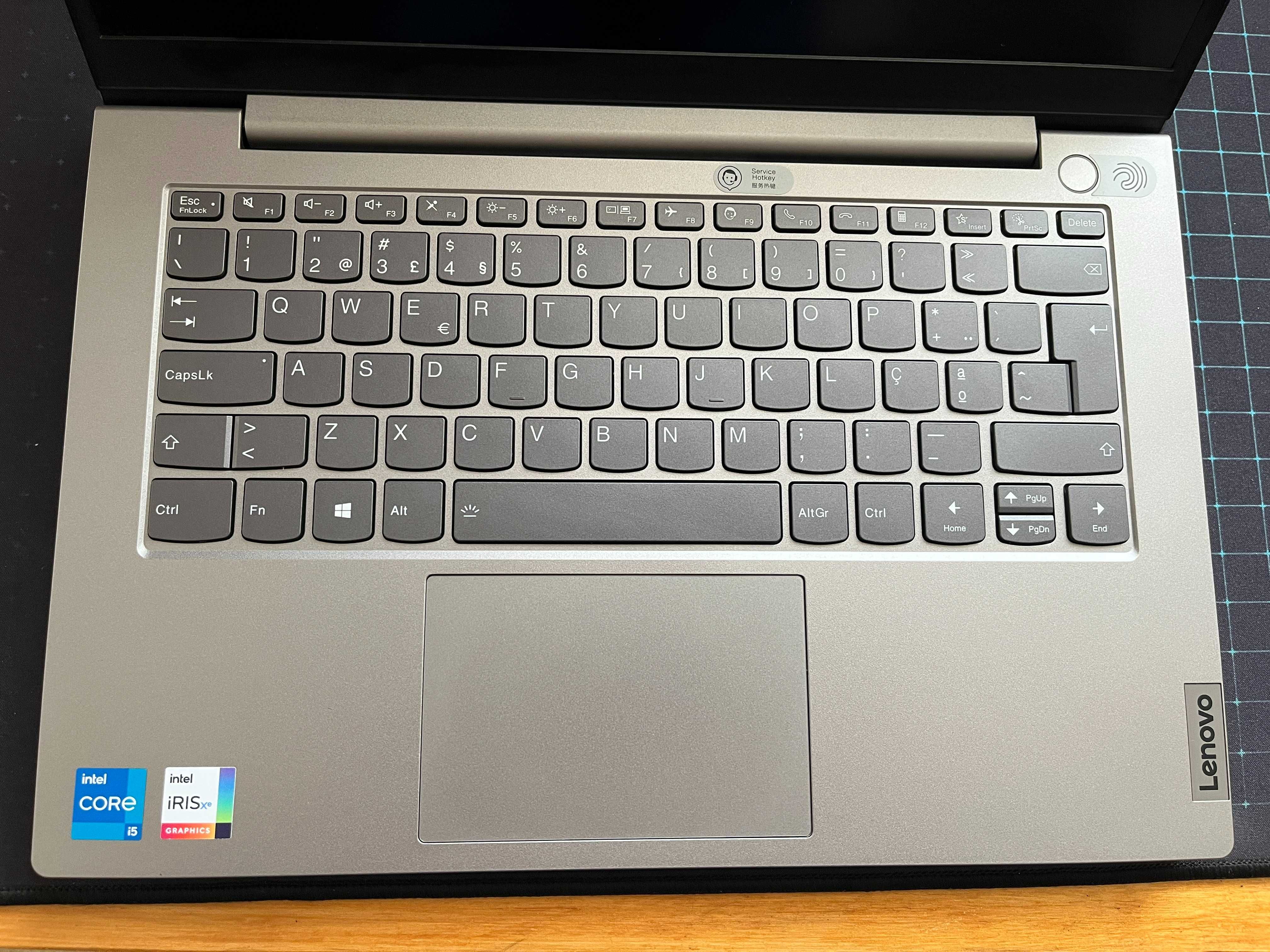 Portátil Lenovo ThinkBook 14 G2 ITL