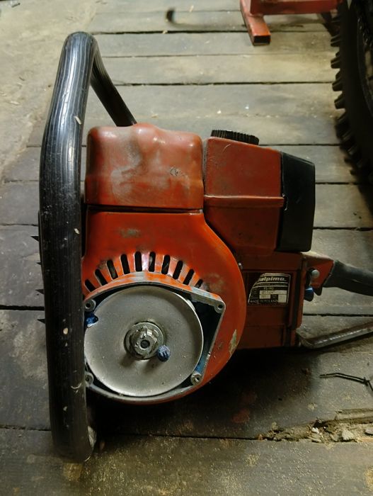 Sprzedam piłę spalinową