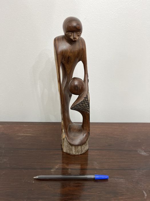 Estátua de sândalo- Moçambique