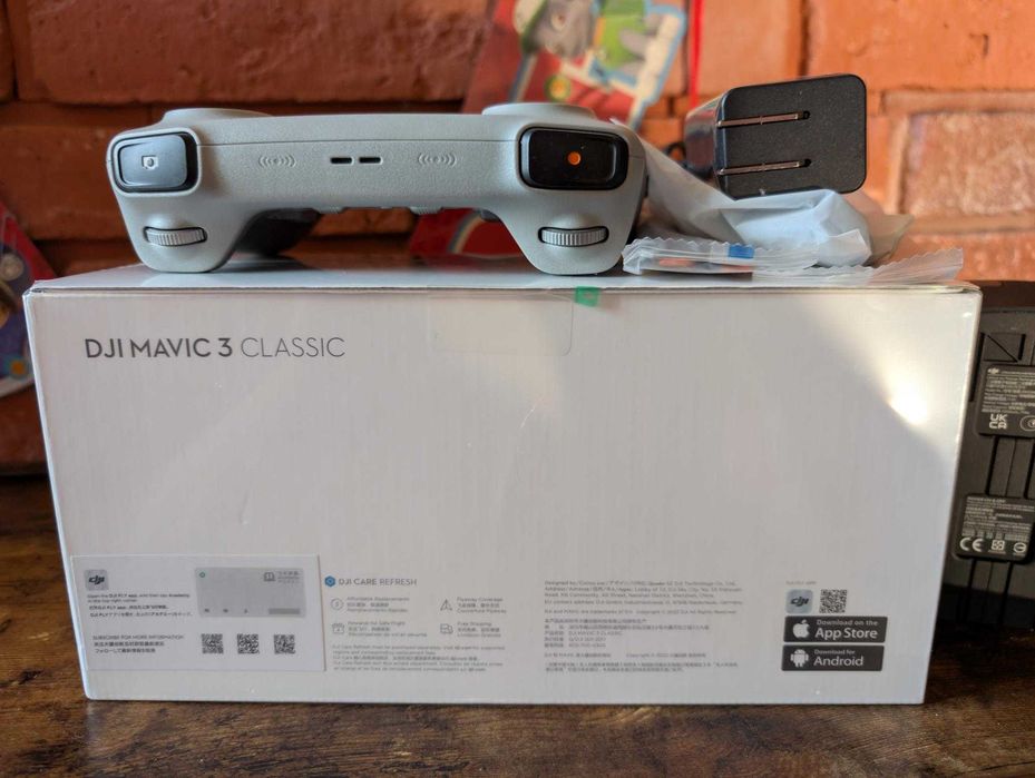 dron DJI Mavic 3 Classic RC