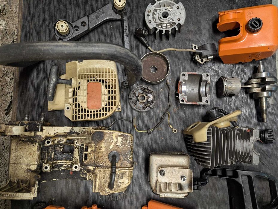 Lote de peças Stihl 025 / MS250 - usadas