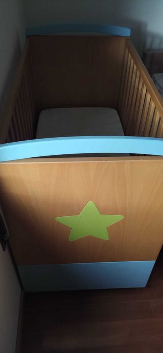 Cama berço Micuna
