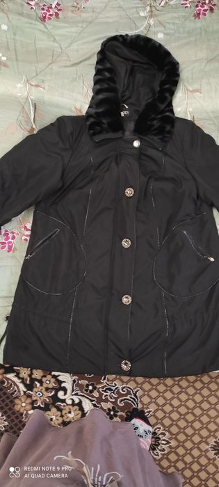 Пальто тепле 66 розміру