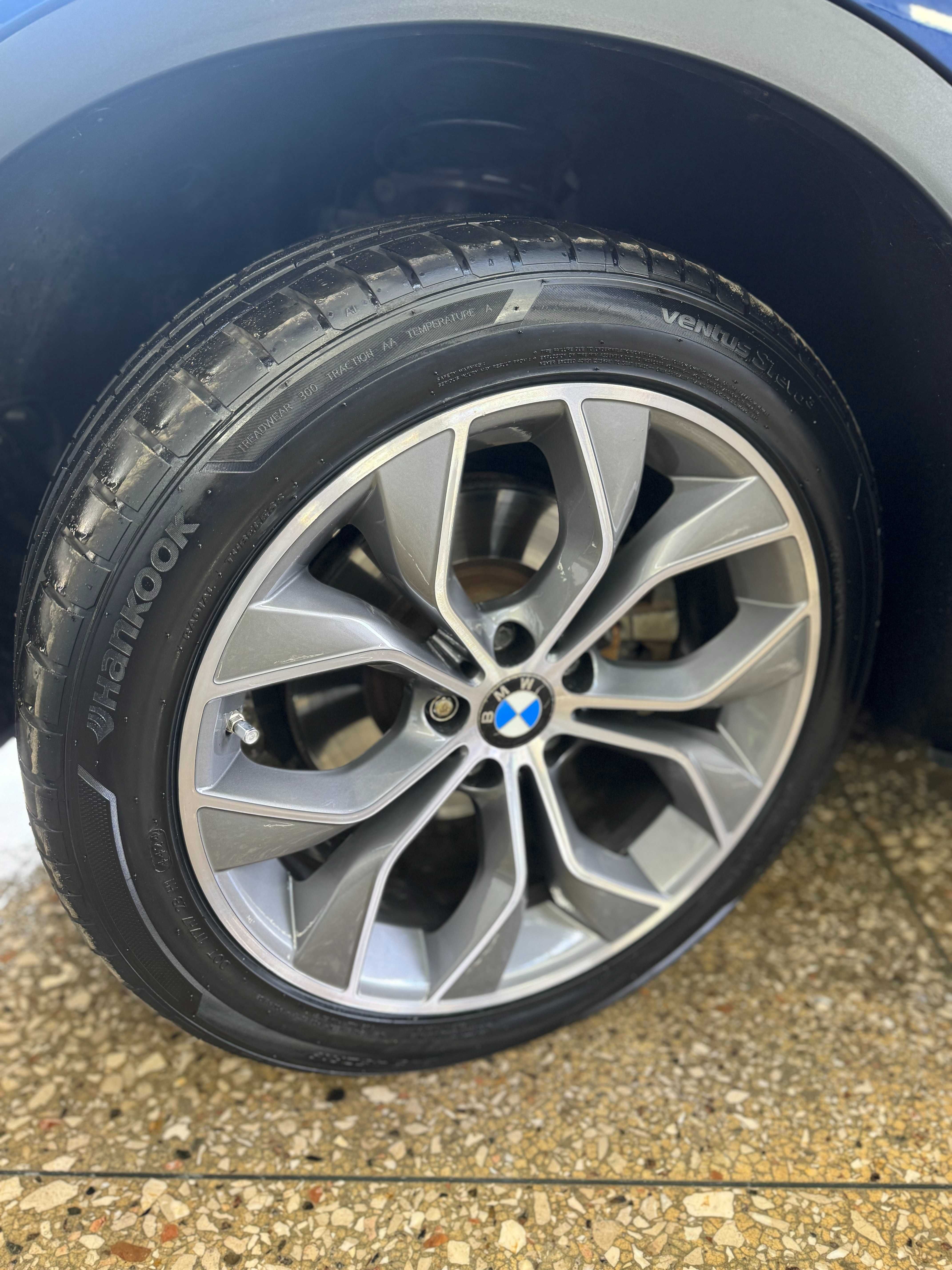 BMW X3 в комплектації X-line