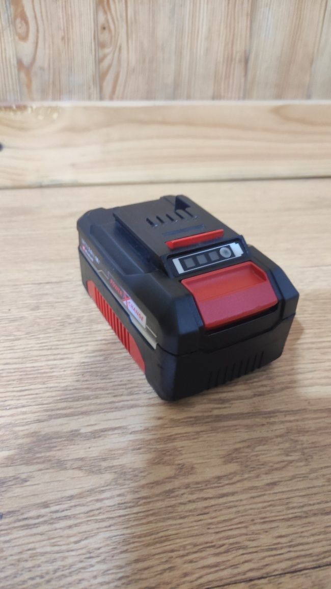 Аккумулятор Einhell Power-X-Change Plus 18V 3A