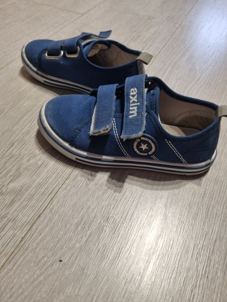 Trampki chłopięce 28