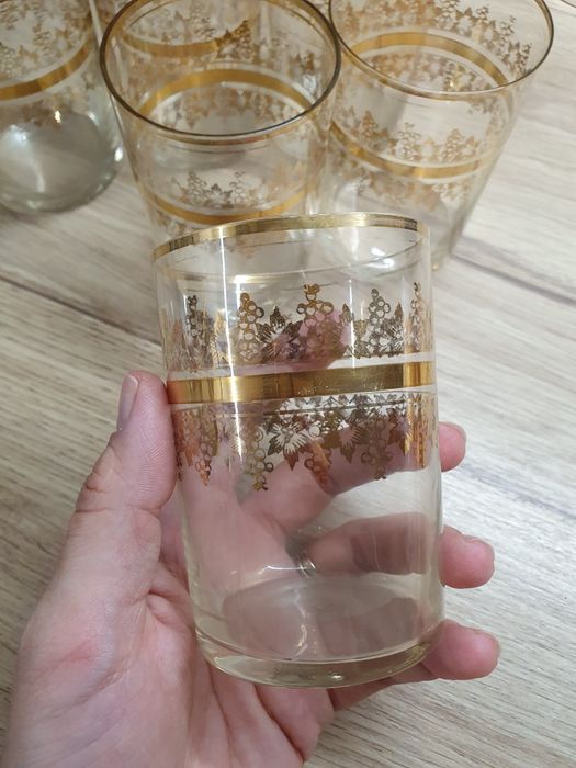 Ozdobne szklanki 6szt PRL złocone sliczne ornament