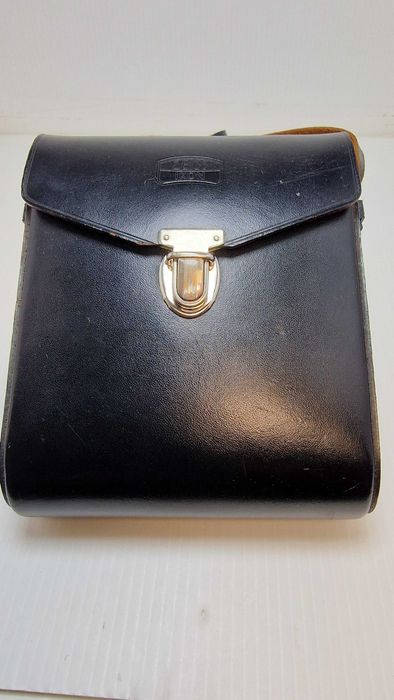 Contarex Zeiss . Estojo com 2 carregadores intermutáveis.