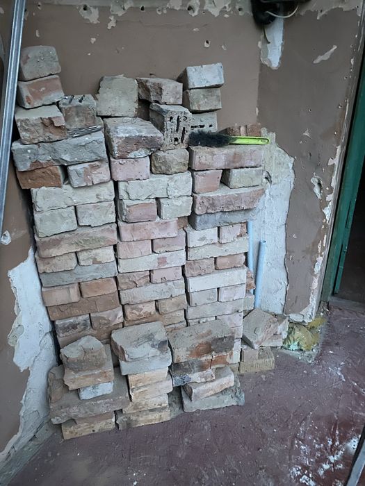 Цегла червона б/у