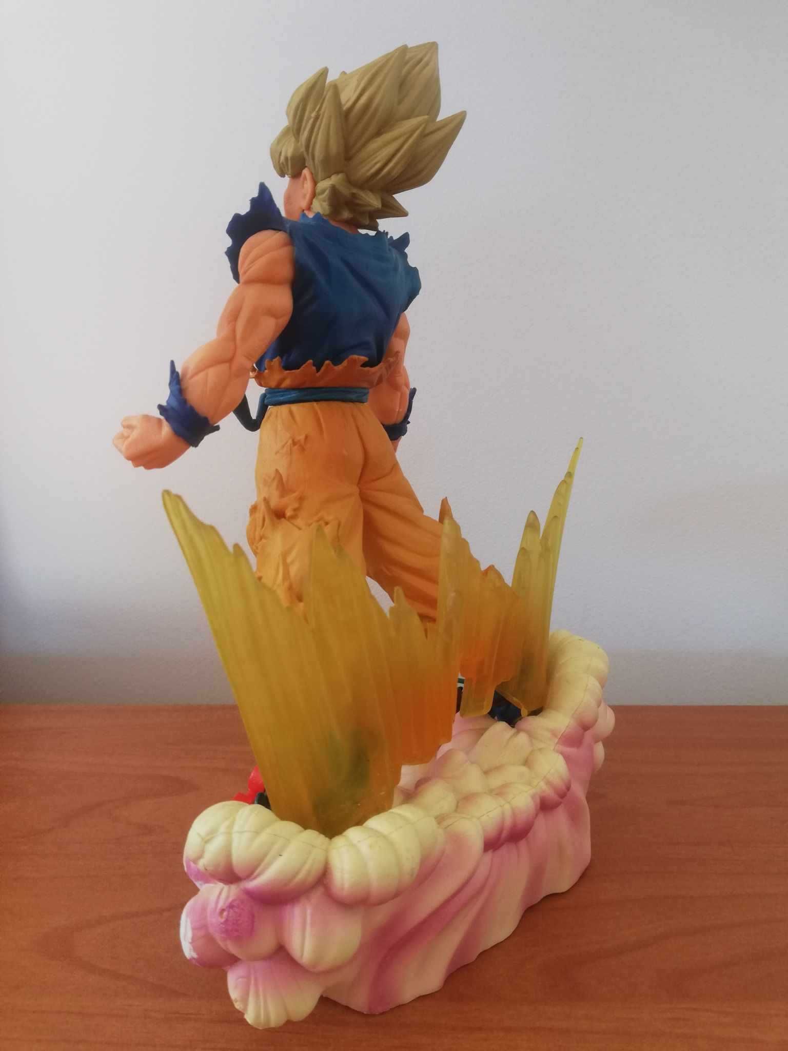 Sprzedam figurkę Goku z serii Dragon Ball