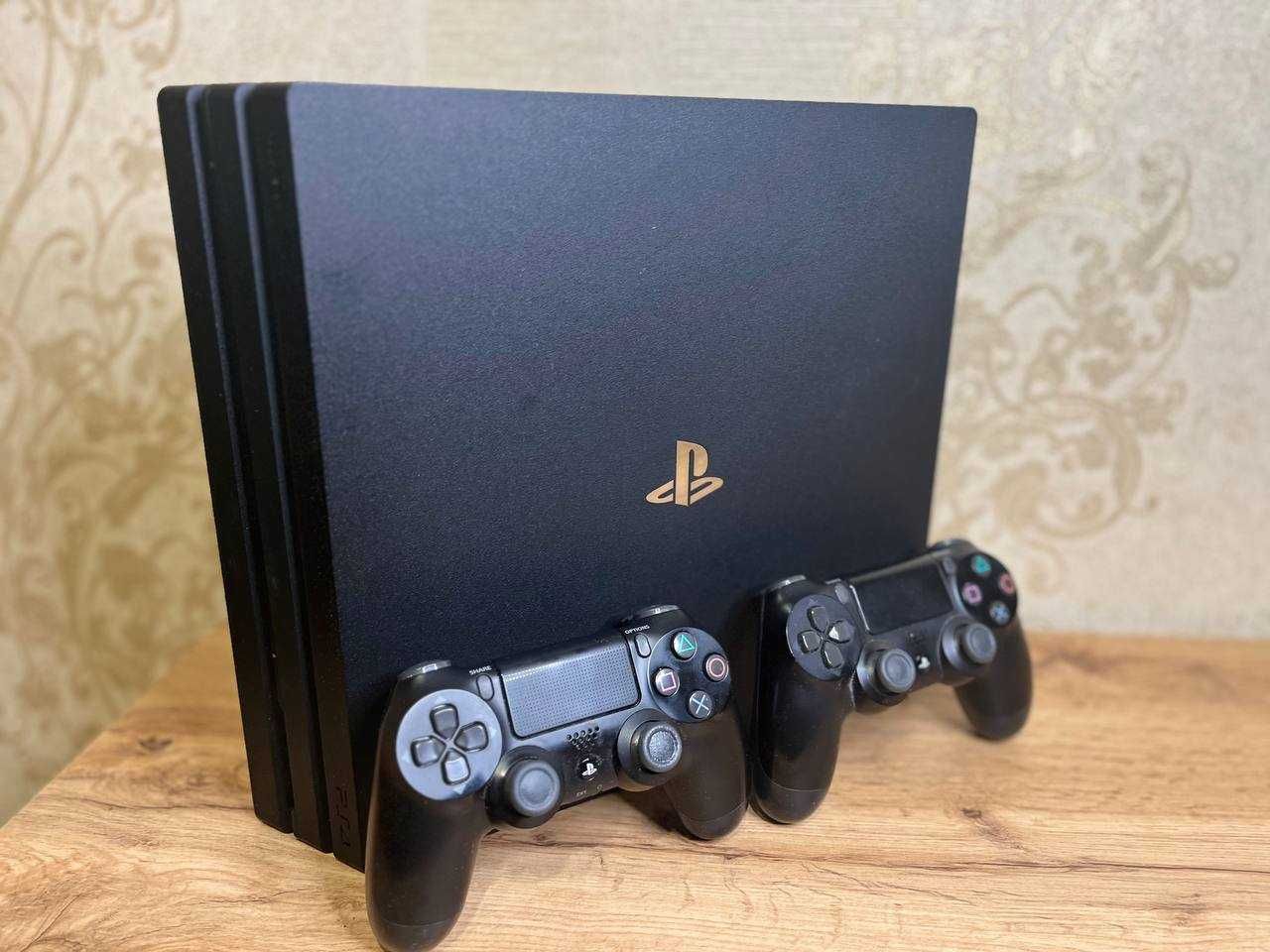 Ігрова приставака playstation 4 1TB + 2 джойстика