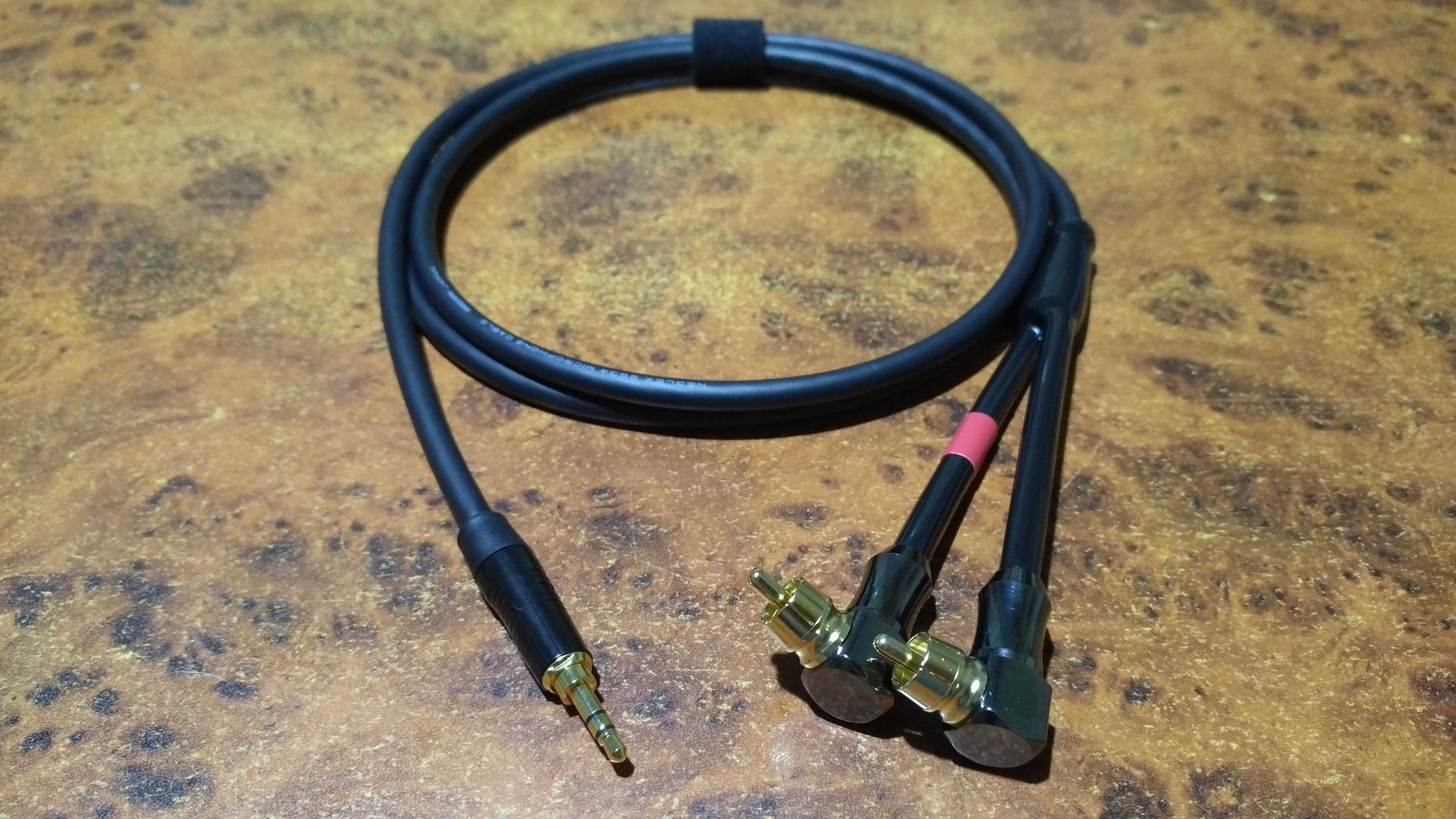 Hi-Fi AUX кабель 2RCA/mini-jack 3.5 Mogami W2534 (Япония) экранирован