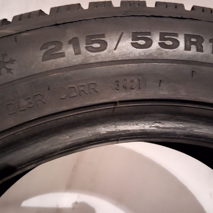 Зимові шини DUNLOP 215/55R17 097...648...0812