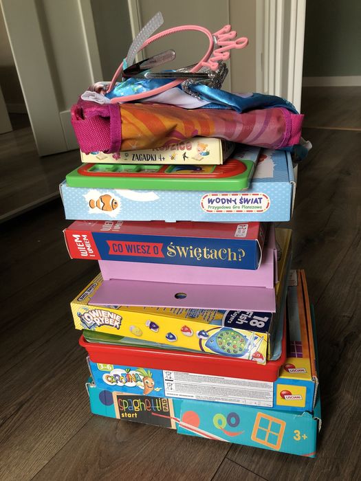 Okazja. Strój Elsa. Gry edukacyjne, książka, zestaw przebranie Elsa