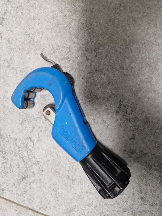 Obcinak do rur miedzanych