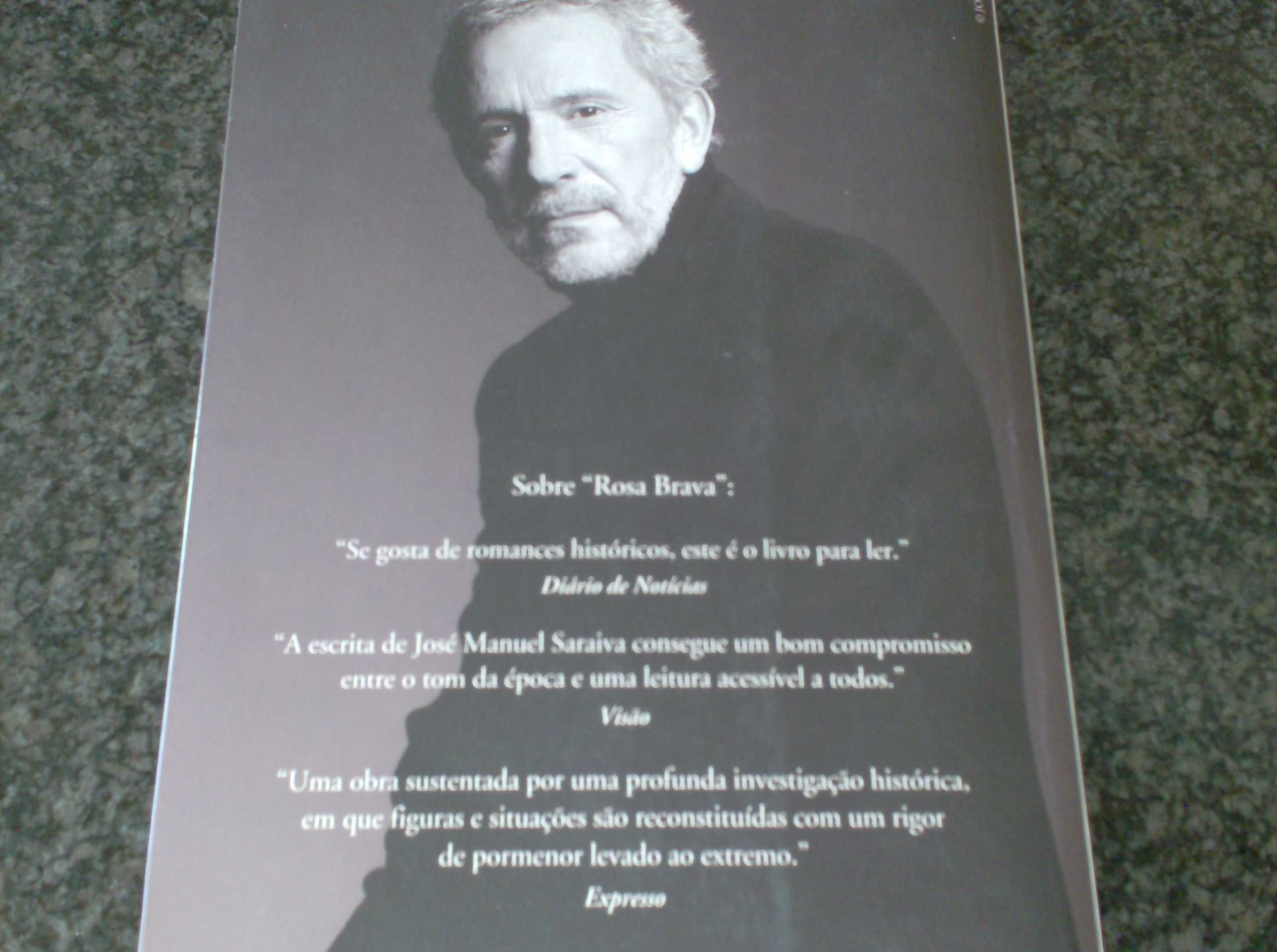 Livro 'Aos olhos de Deus' de António Saraiva