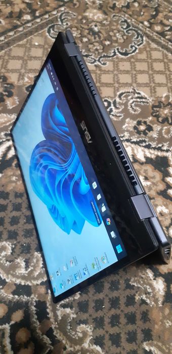 ASUS VivoBook Flip 14.1" touch FHD TP412UA i5-8250U 12 ГБ SSD: 256 ГБ