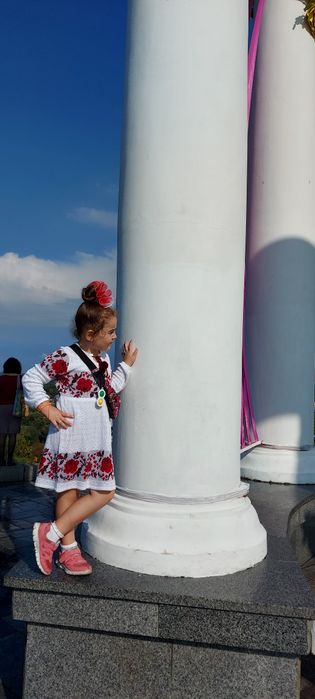 Дитяча вишиванка Святкова сукня