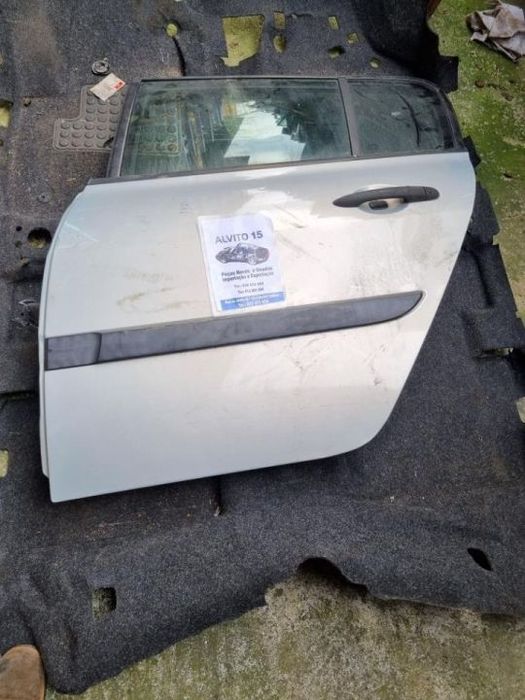porta Renault Megane 2004 - trás esquerda - carro