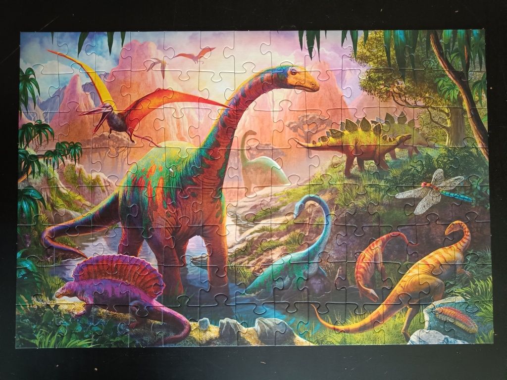 Puzzle 100 el dinozaury