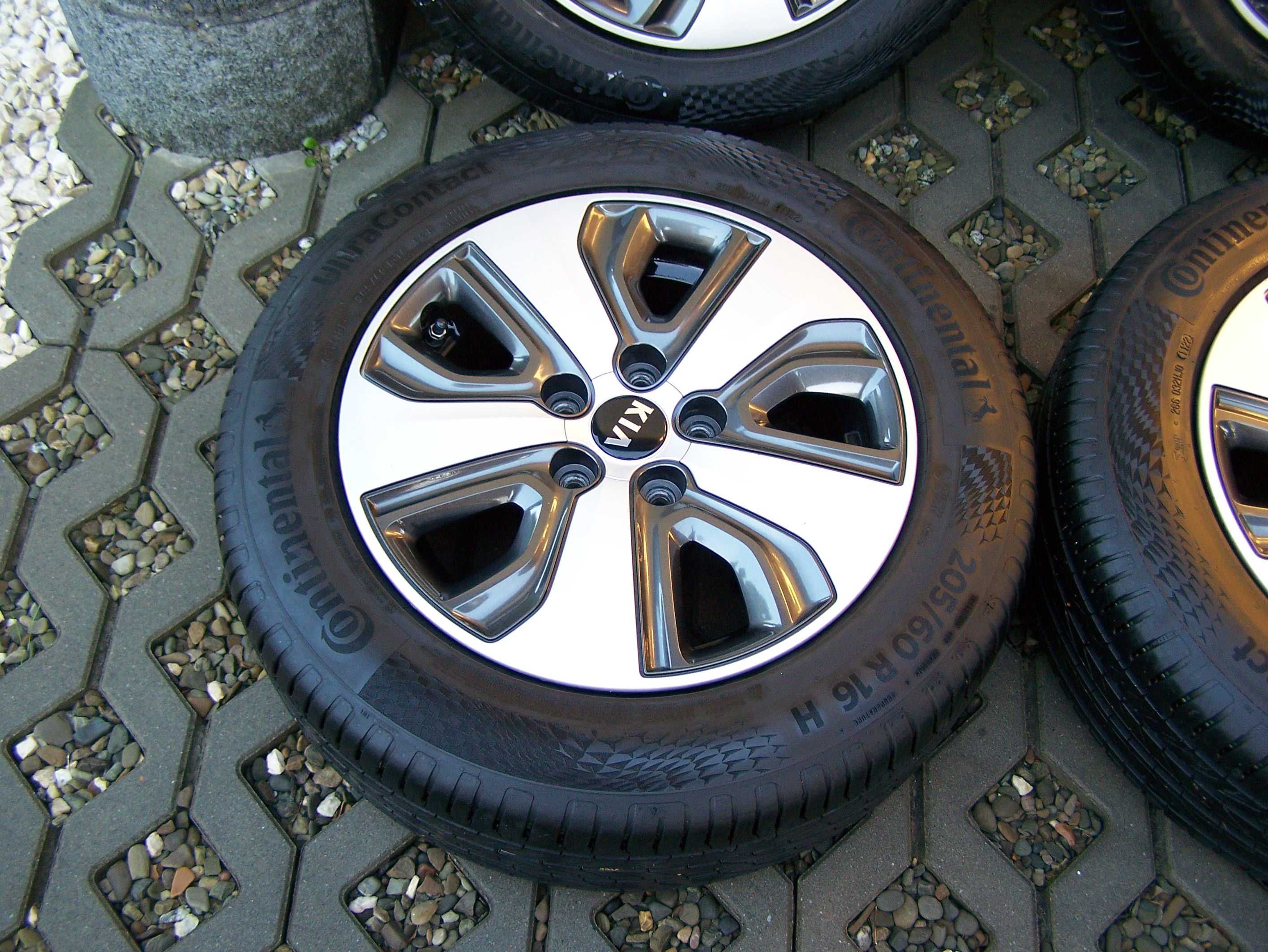 Perfekcyjne Koła Aluminiowe Lato 16" Czujniki KIA NIRO