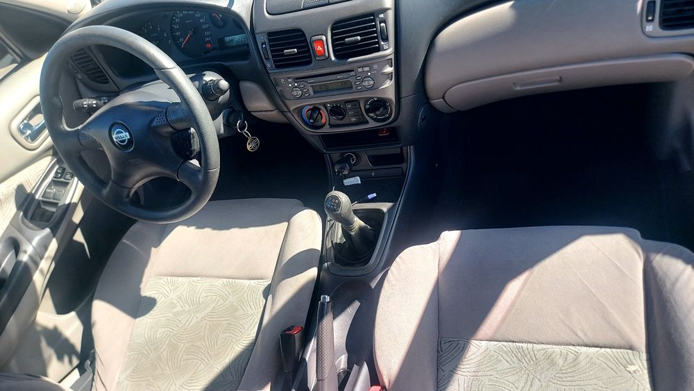 Vendo Nissan Almera motor 1.5 fiável