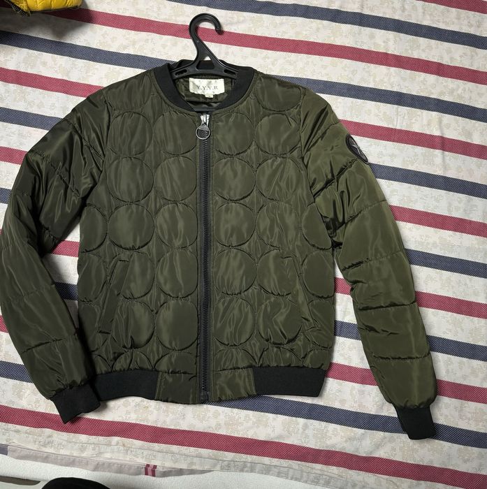 Бомбер в идеальном состоянии