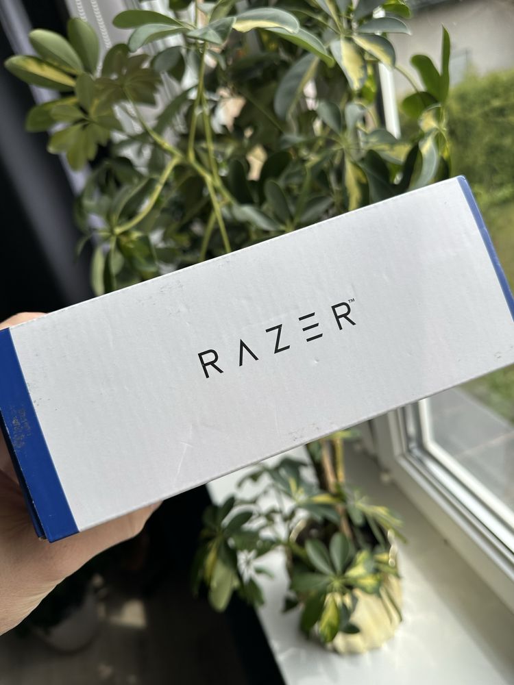 PlayStation Razer Wolverine V2 Pro Pad bezprzewodowy biały