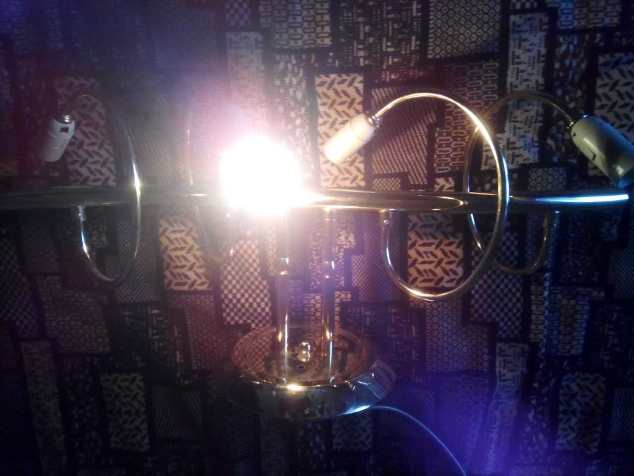Люстра на лампу Е14( Б.у)
