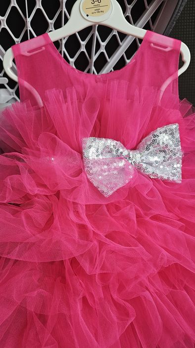 Супер пишна дитяча рожева персикова малинова сукня на 1 2 3 4 5 р