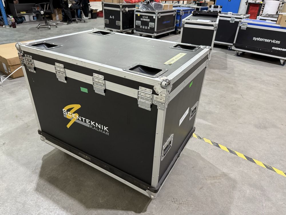 Flighcase, case, skrzynia 103x72x89