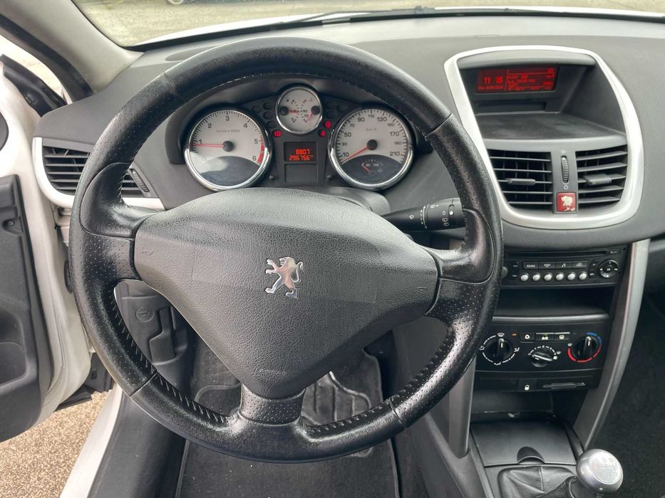 Peugeot 207 1.6Hdi - rallye réplica