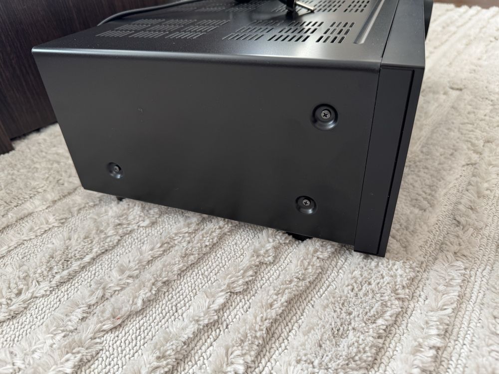 Onkyo TX-SR494 DAB AV ресивер