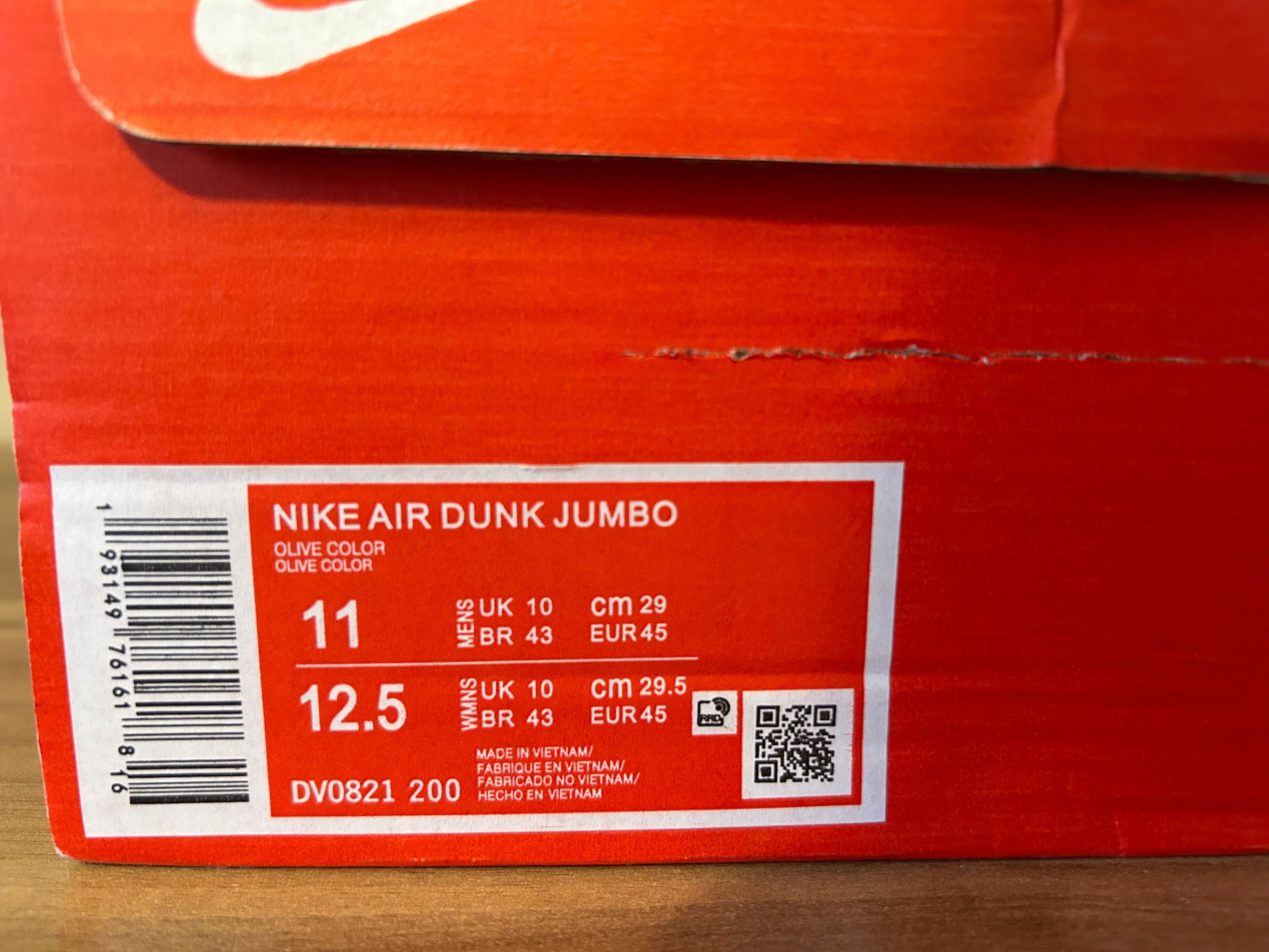 45 size Nike Air Dunk Jumbo
Medium Olive