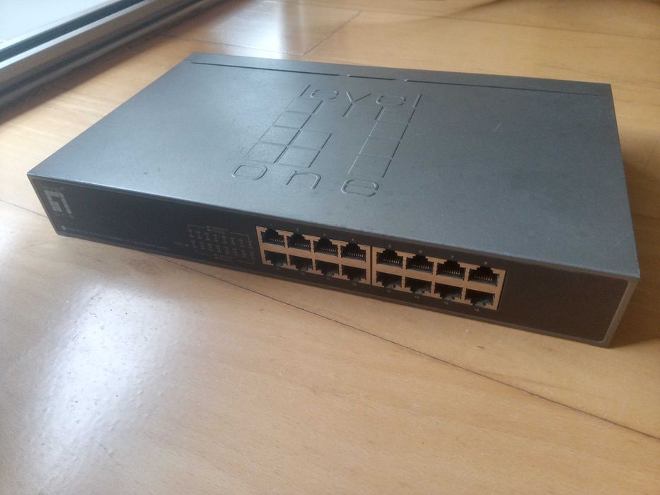 Switch Level One 15 Portas